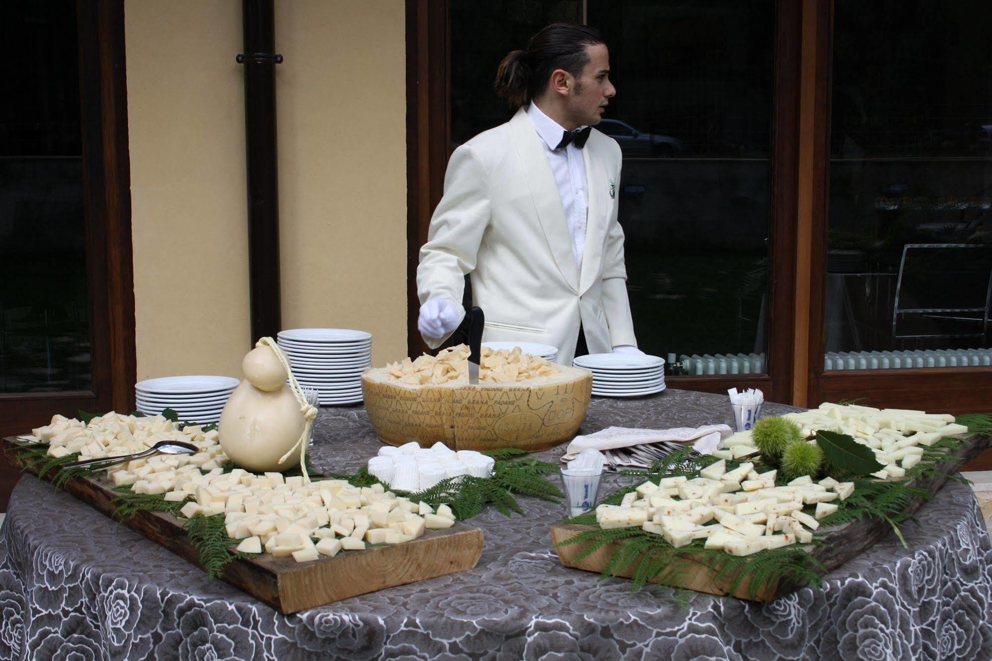 Parco Dei Pini - Sila Wellness Hotel Taverna  Buitenkant foto